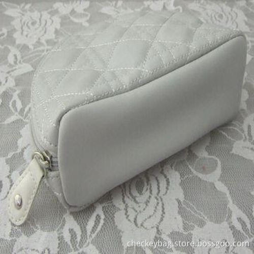 Quilted cosmetic bag